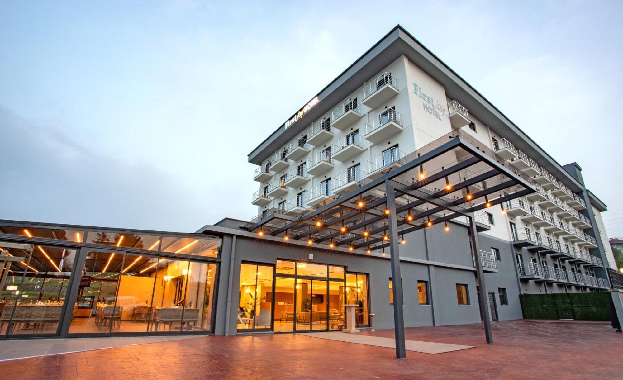 First Joy Hotel Trabzon Luaran gambar
