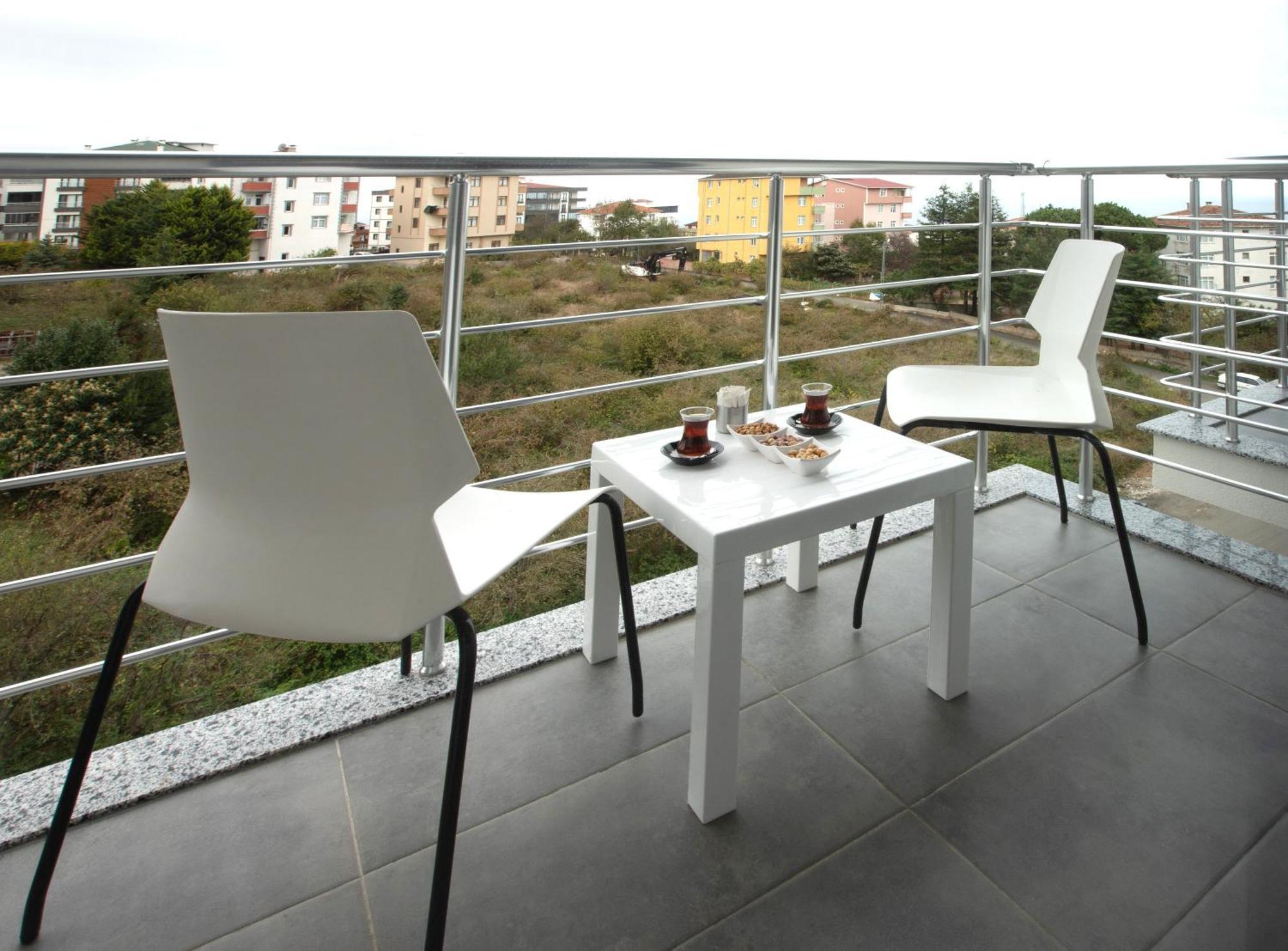 First Joy Hotel Trabzon Luaran gambar