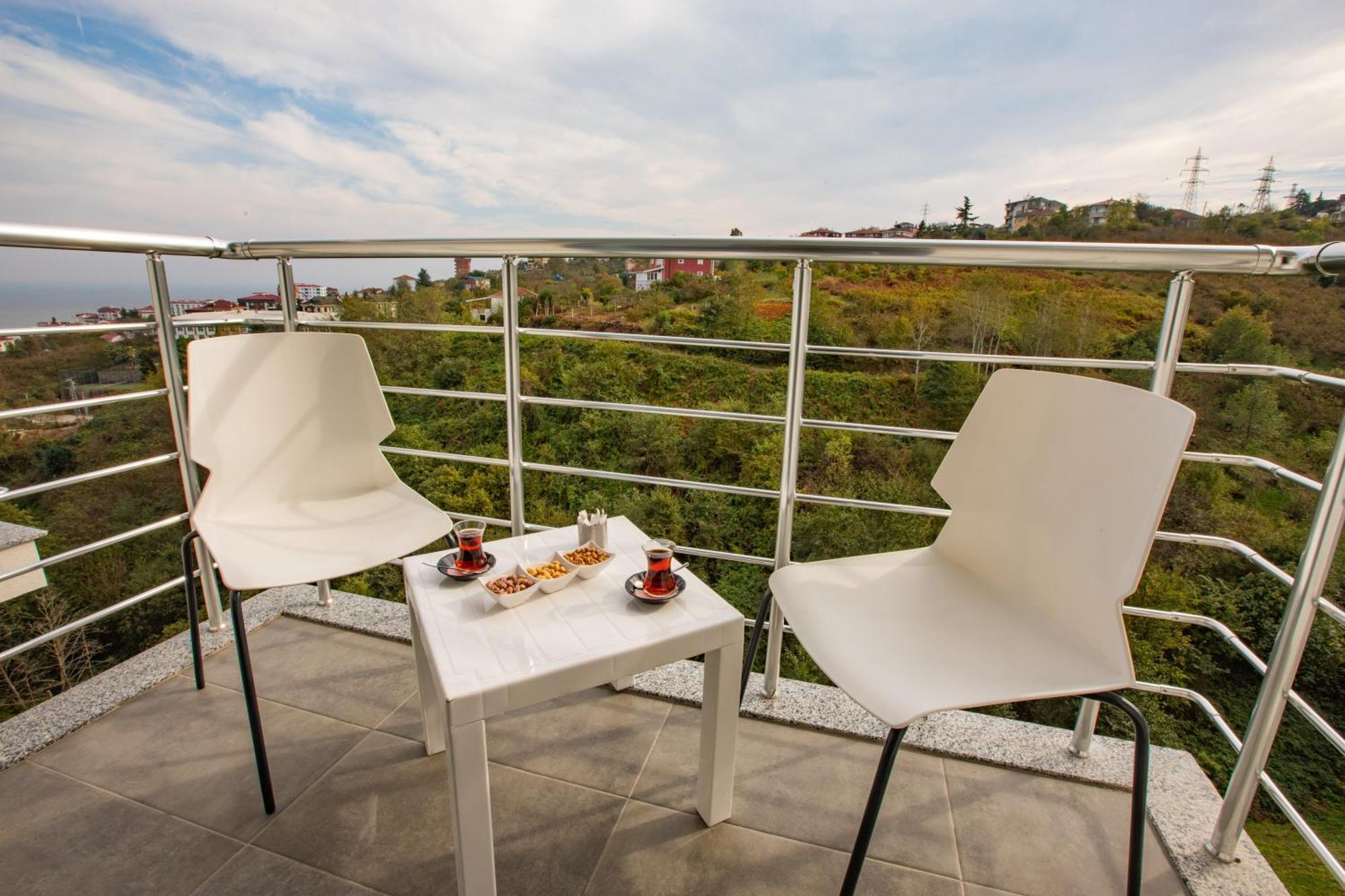 First Joy Hotel Trabzon Luaran gambar