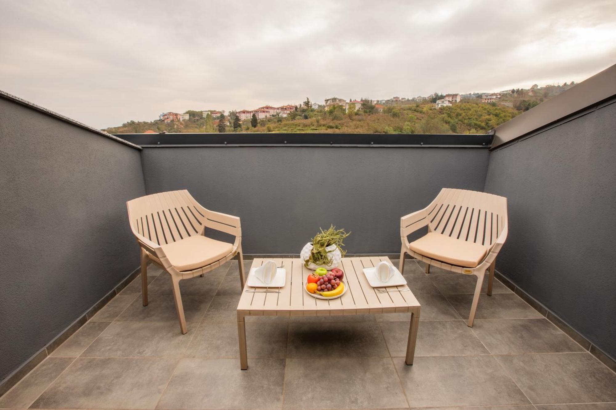 First Joy Hotel Trabzon Luaran gambar