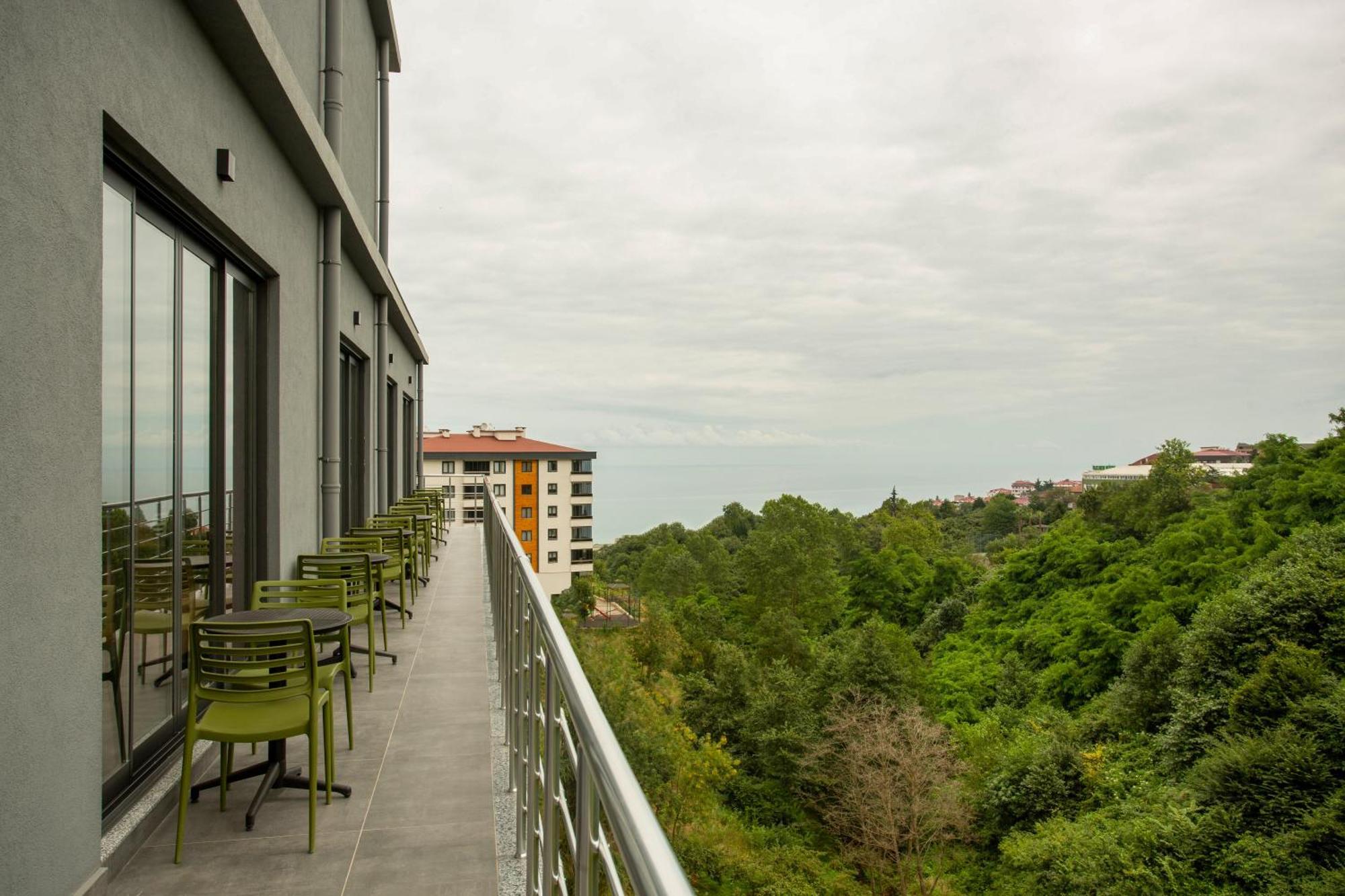 First Joy Hotel Trabzon Luaran gambar